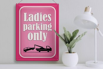 Plaque de stationnement en tôle 30x40cm Parking pour dames uniquement rose 3