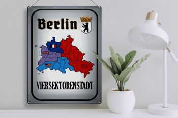 Plaque en tôle indiquant la ville à quatre secteurs de Berlin, 30x40 cm 3