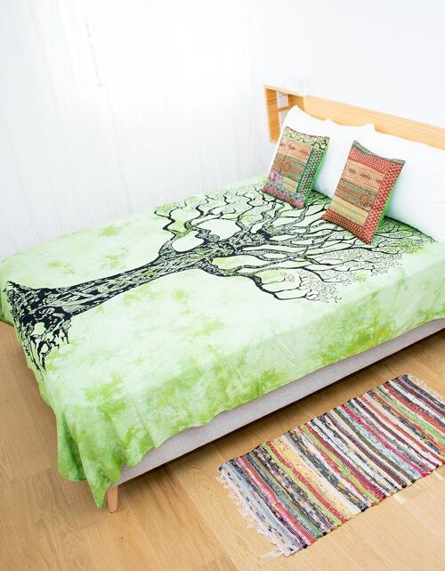 Bedcover o Tapiz de Algodon color Verde estampado Arbol
