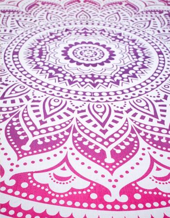Couvre-lit rose avec tapisserie Mandala 3