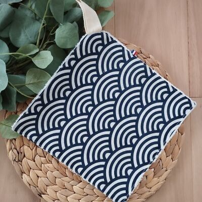 Washable face towel with double-sided blue wave pattern in cotton and bamboo sponge, handmade in France