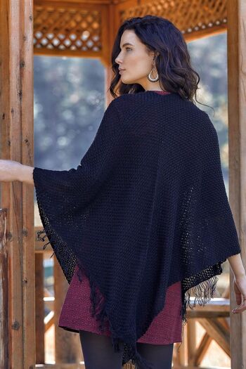 Pull poncho noir 4