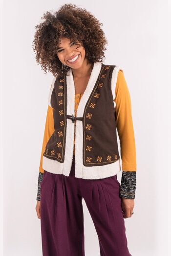 Gilet brodé marron 1