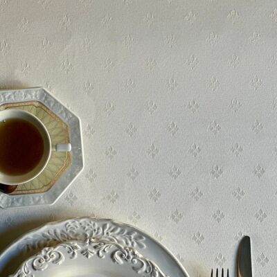 Klassische weiße Tischdecke mit Ornament, Baumwolle-Polyester-Mix | Classic Dinner