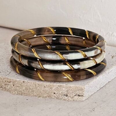 Horn Bangle Bracelet - 7 mm - Twisted Gold - Natural Black