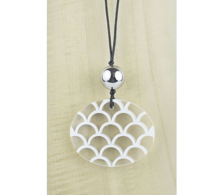 Pendente ovale in resina