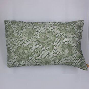Coussin décoratif vert en gaze de coton 2