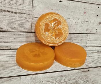 Barre de savon Loofah au poivre noir et au ginseng 3