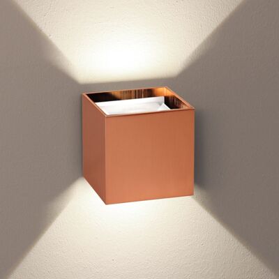 s.LUCE pro cube-shaped LED wall light Ixa with adjustable angle copper