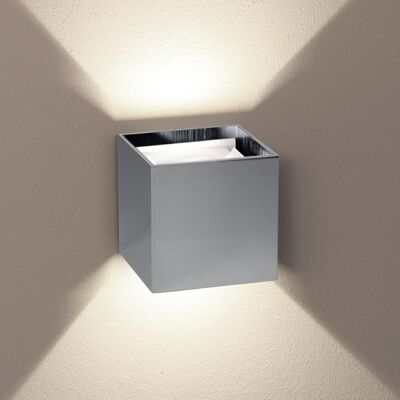 s.LUCE pro Ixa LED wall light with two adjustable chrome angles
