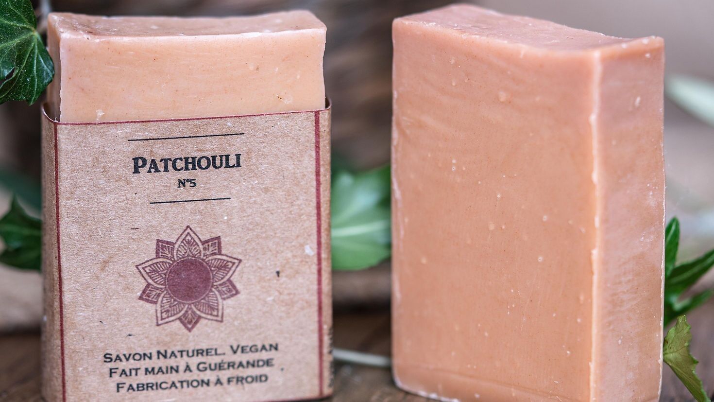 Sapone al patchouli - N. 5 Vegano / Pelle mista e secca