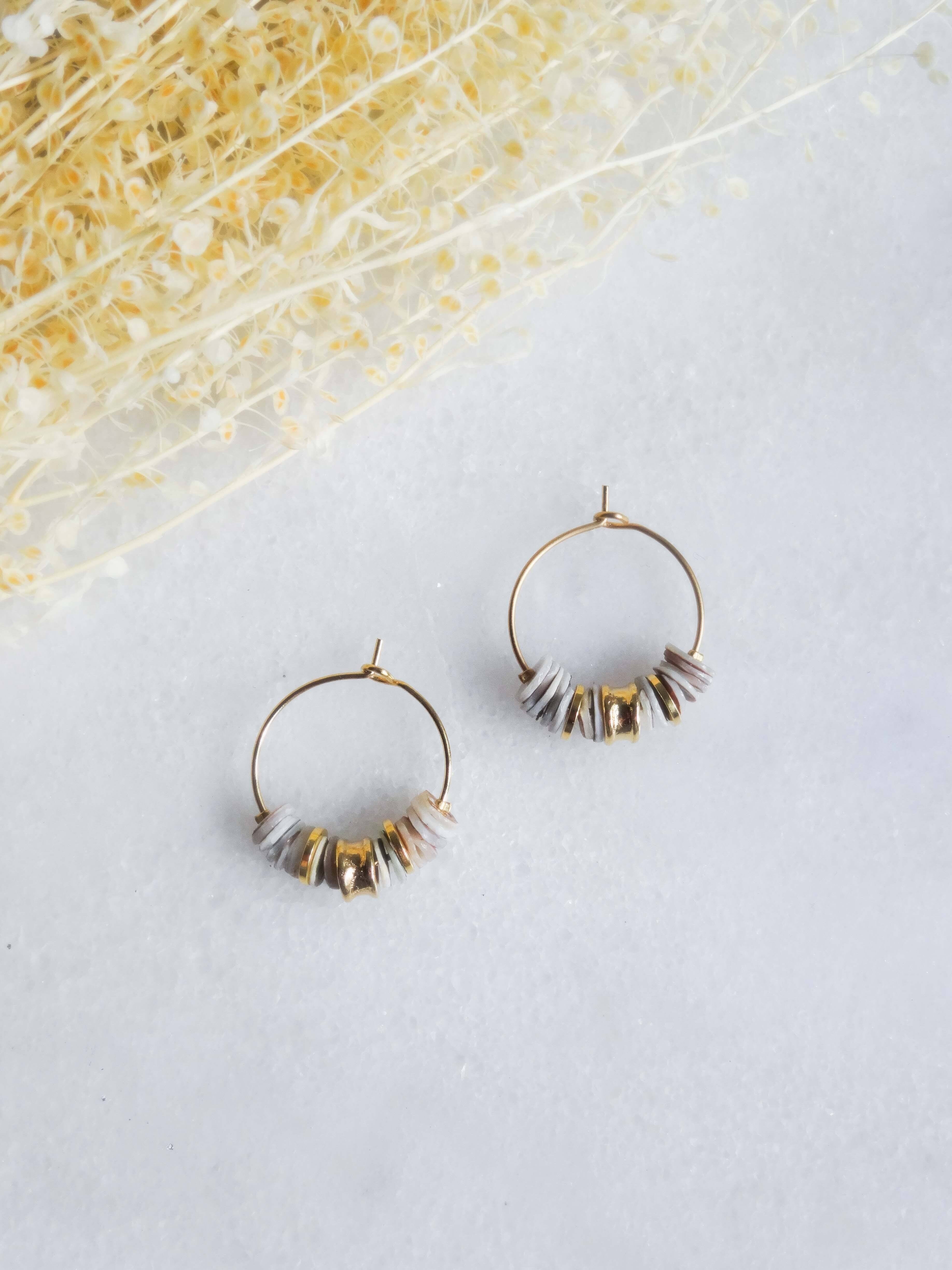 Orecchini a cerchio salati