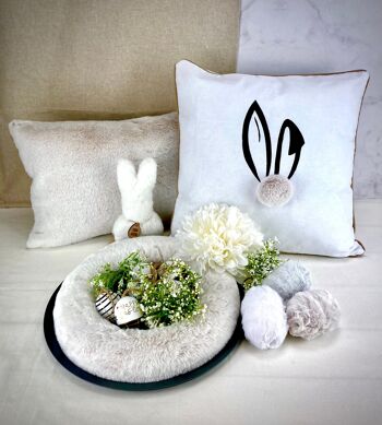 Housse de coussin lapin à pompon 2