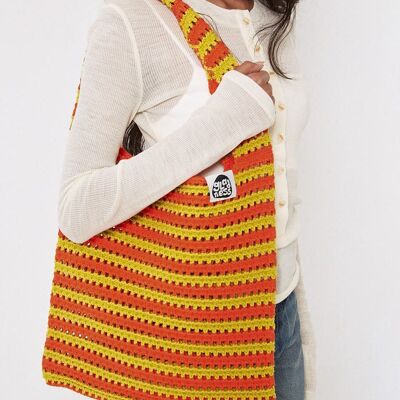 Bolso tote con tirantes a rayas de punto reciclado Nettie