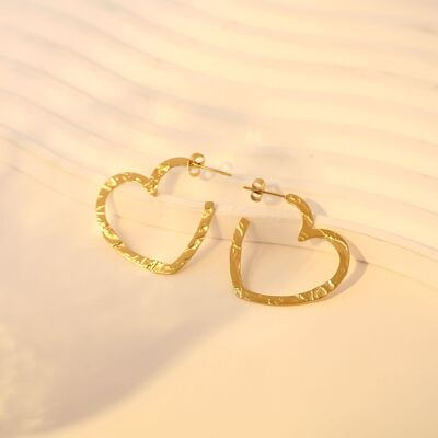 Gold open heart hoop earrings