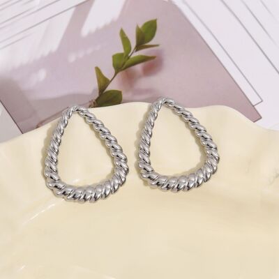 Silver rounded triangle earrings