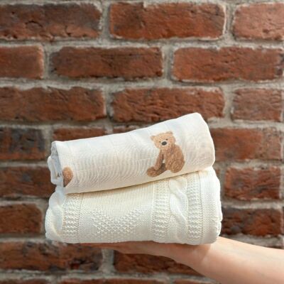 %100 Cotton Teddy Bear Blanket & Muslin Best Seller Gift Set