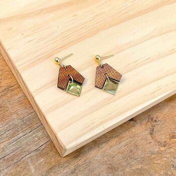 Boucles d'oreilles en bois recyclé Cacah Gori 3