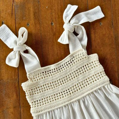 Vestido básico para niña de 0 a 5 años hecho a mano con tela de sile de perlas orgánicas