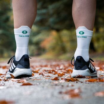 La blanche recyclée ♻️ - chaussettes de course à pied 4