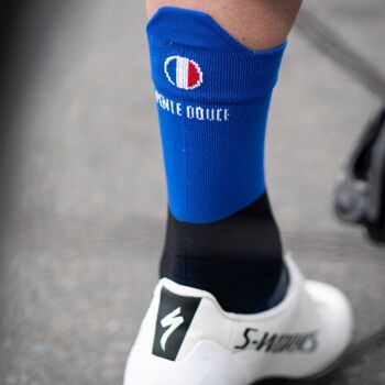 La bleu royal et noir ♻️ recyclée - chaussettes de cyclisme 2