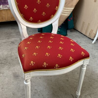 SILLA LOUIS XVI TAPIZADA EN TELA ROJA Y DORADA