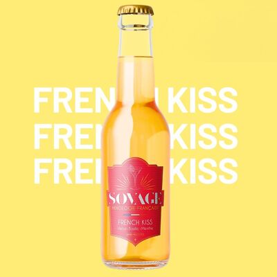Außergewöhnlicher organischer und französischer alkoholfreier Cocktail: FRENCH KISS, Verjuice, Basilikum, Minze, Thymian