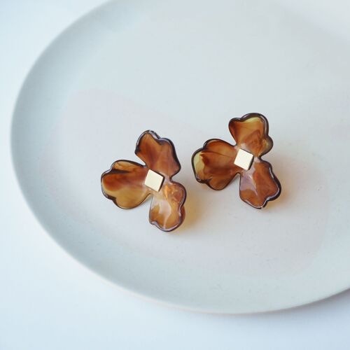 Maxi Bloom Floral Earrings in Ochre