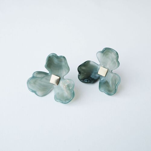 Maxi Bloom Floral Earrings in Seafoam