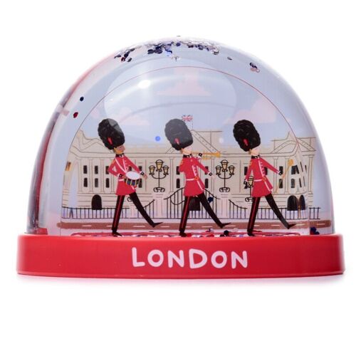 London Souvenir Guardsman on Parade Medium Glitter Snow Storm