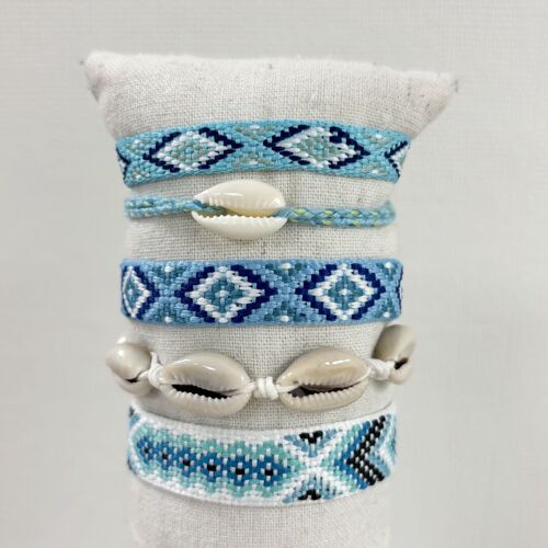 Summery knotted adjustable bracelets for children and adults | Blue