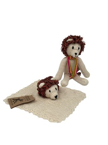 Doudou plat Lion fait main en coton biologique écoresponsable certifié GOTS - LEONARD - Kenana Knitters 2