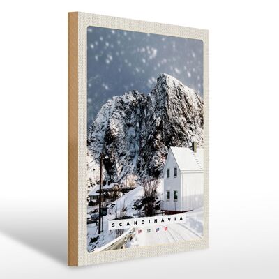 Holzschild Reise 30x40cm Skandinavien Schnee Winter Berg Haus