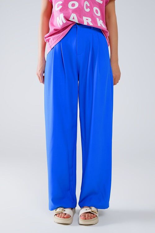 Straight Leg Trousers With Side Pockets and Darts in Blue