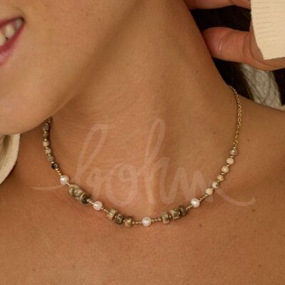 Collar de Lidia - piedras naturales y perlas de agua dulce