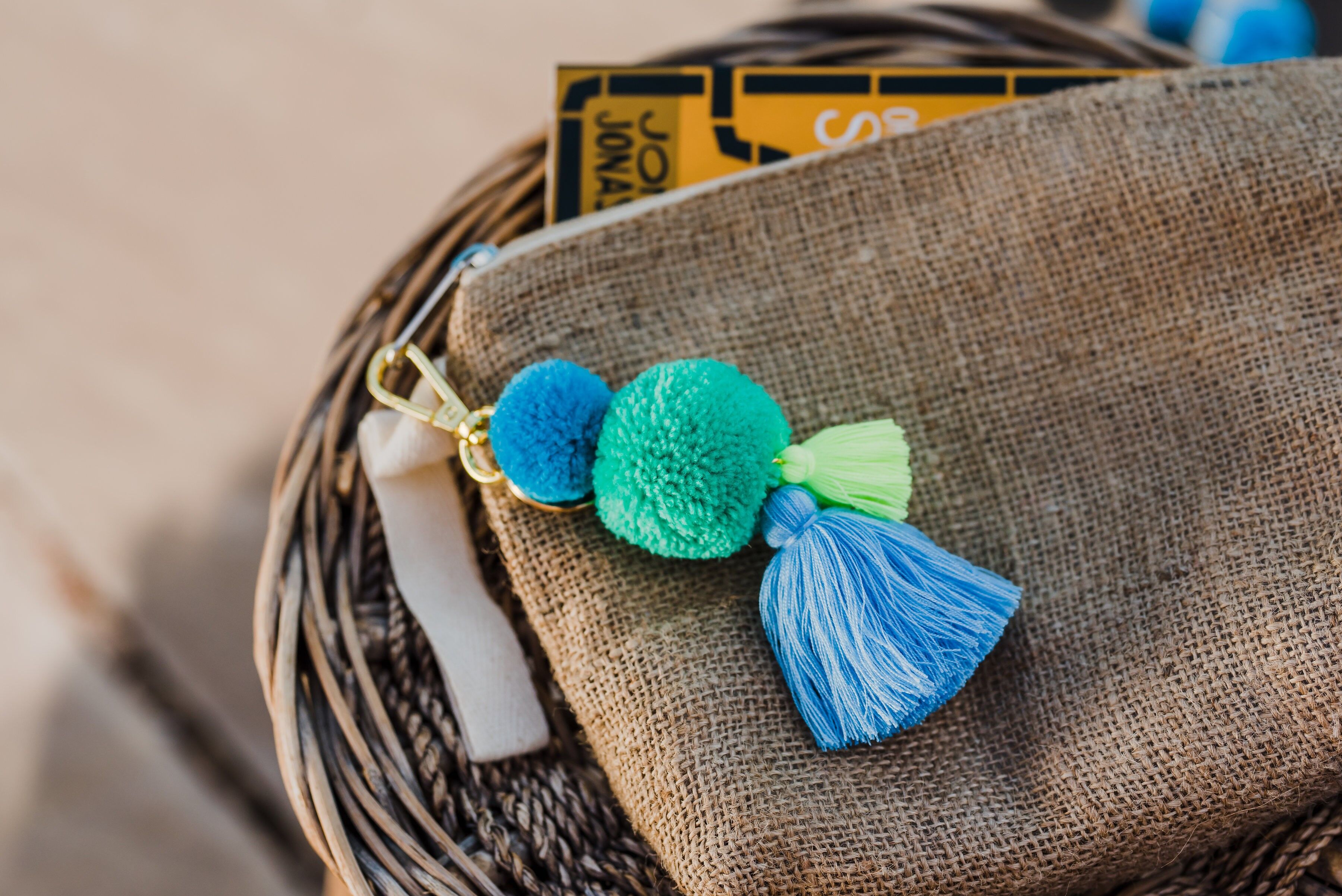 Portachiavi Aqua Blues Pom Pom e nappa / ciondolo per borsa