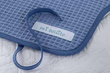 Matelas à langer portable, pliable et imperméable. Tissu 100% coton gaufré. Facile à ranger dans le sac de la maman. Idéal pour un cadeau de naissance. 39