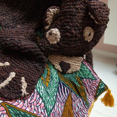 Tappeto orso bruno in lana biologica eco-responsabile - BEARY - Kenana Knitters