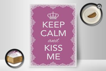 Panneau en bois disant 30x40cm Keep Calm and kiss me couronne 2