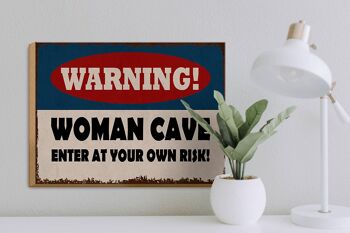 Panneau en bois 40x30cm avertissant les femmes de prendre leurs propres risques 3