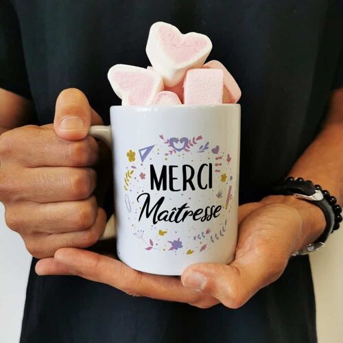 Mug "Merci Maîtresse" et ses guimauves coeurs x10 