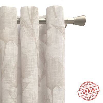 Tenda traslucida realizzata con occhielli. Tenda velata stampata in digitale con occhielli di alta qualità, che combina disegno floreale e colori naturali. Tende per soggiorno, camera da letto e cucina.