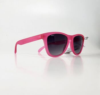 Assortiment de six couleurs lunettes de soleil Kost S9415 9