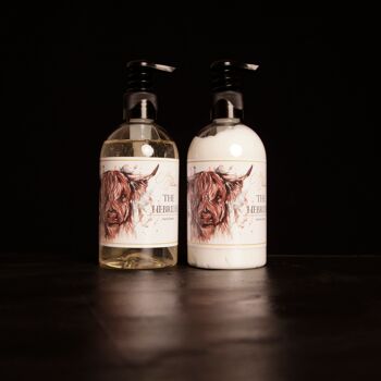 Lotion pour les mains The Hebrides avec motif de vache des Highlands 6