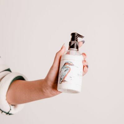 La lotion pour les mains Retreat avec Kingfisher Design