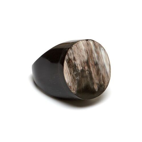 Round horn ring - Black Natural