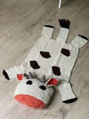 Tapis de vache en laine biologique pour chambre d'enfant - MOOSHY 1