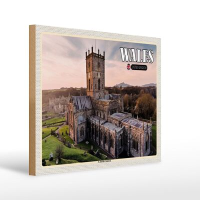 Holzschild Reise 40x30cm Wales United Kingdom St. Davids Cathedral