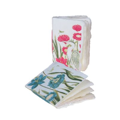 Mini-Notizbuch aus Pergamentpapier, Reihermuster in hohem Gras, Lotusblumen, Rosa und Türkis, Sommer
