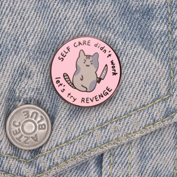 Badge d’épingle en émail chat sarcastique kawaii kitty 2